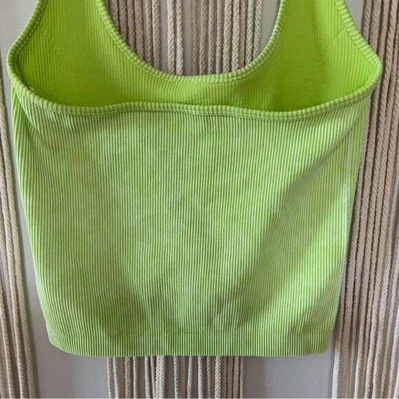 AMERICAN EAGLE Women’s Ribbed Seamless Cropped Green Halter Tank Top Size Medium - Picture 6 of 11